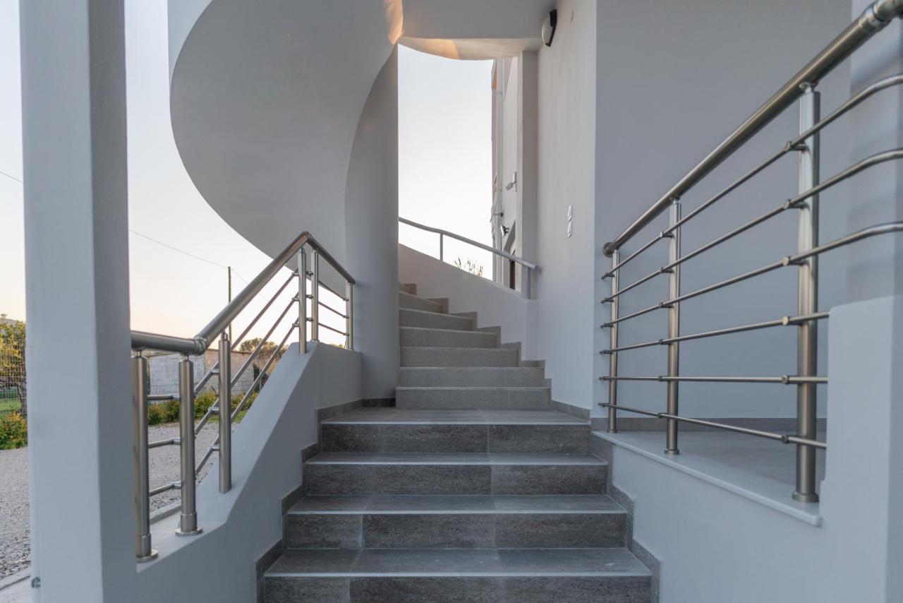 Marvinas Seaside Apartments, Gaia Apartment & Hydor Jacuzzi Apartment Kremastí Zewnętrze zdjęcie