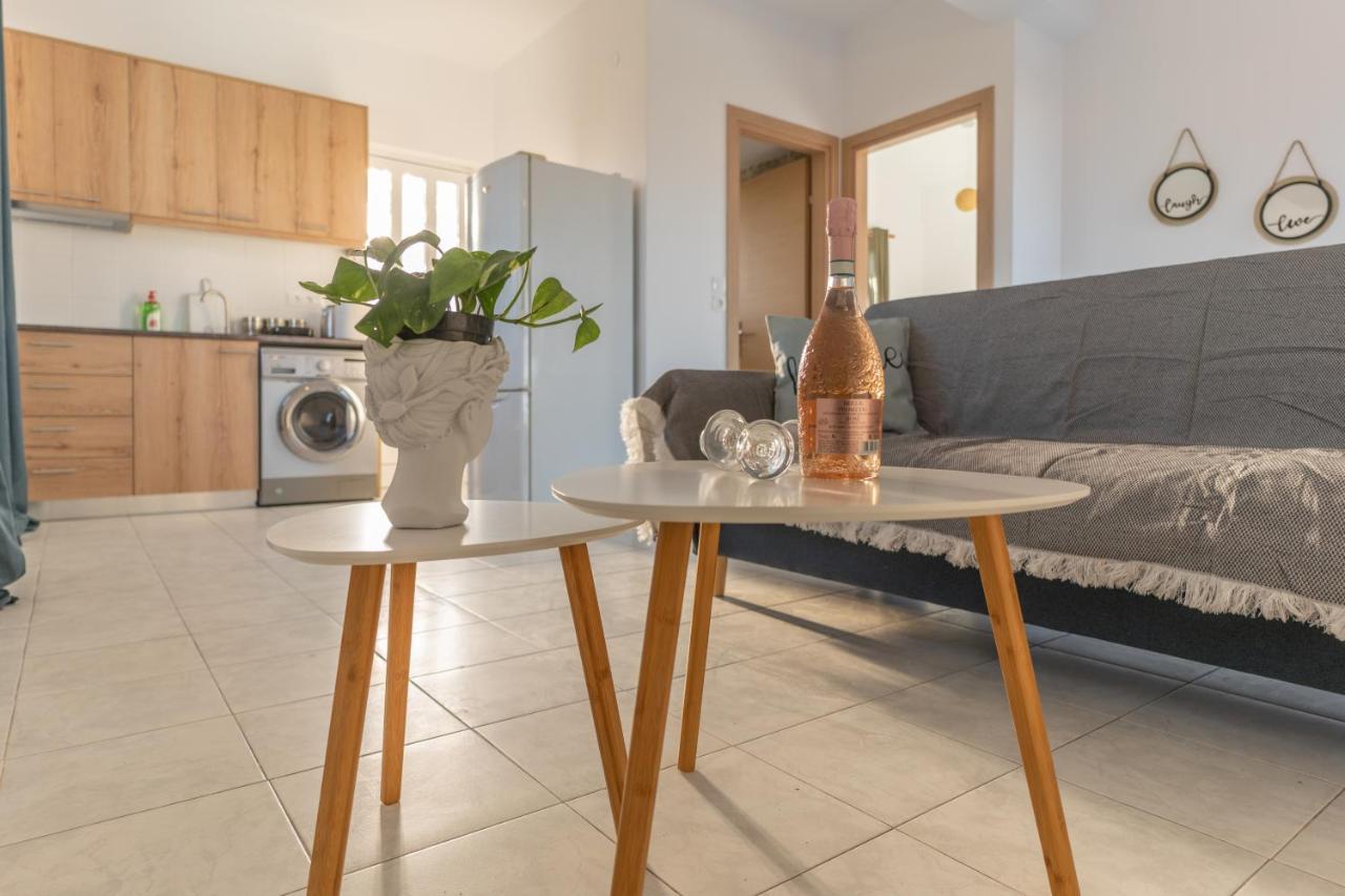 Marvinas Seaside Apartments, Gaia Apartment & Hydor Jacuzzi Apartment Kremastí Zewnętrze zdjęcie