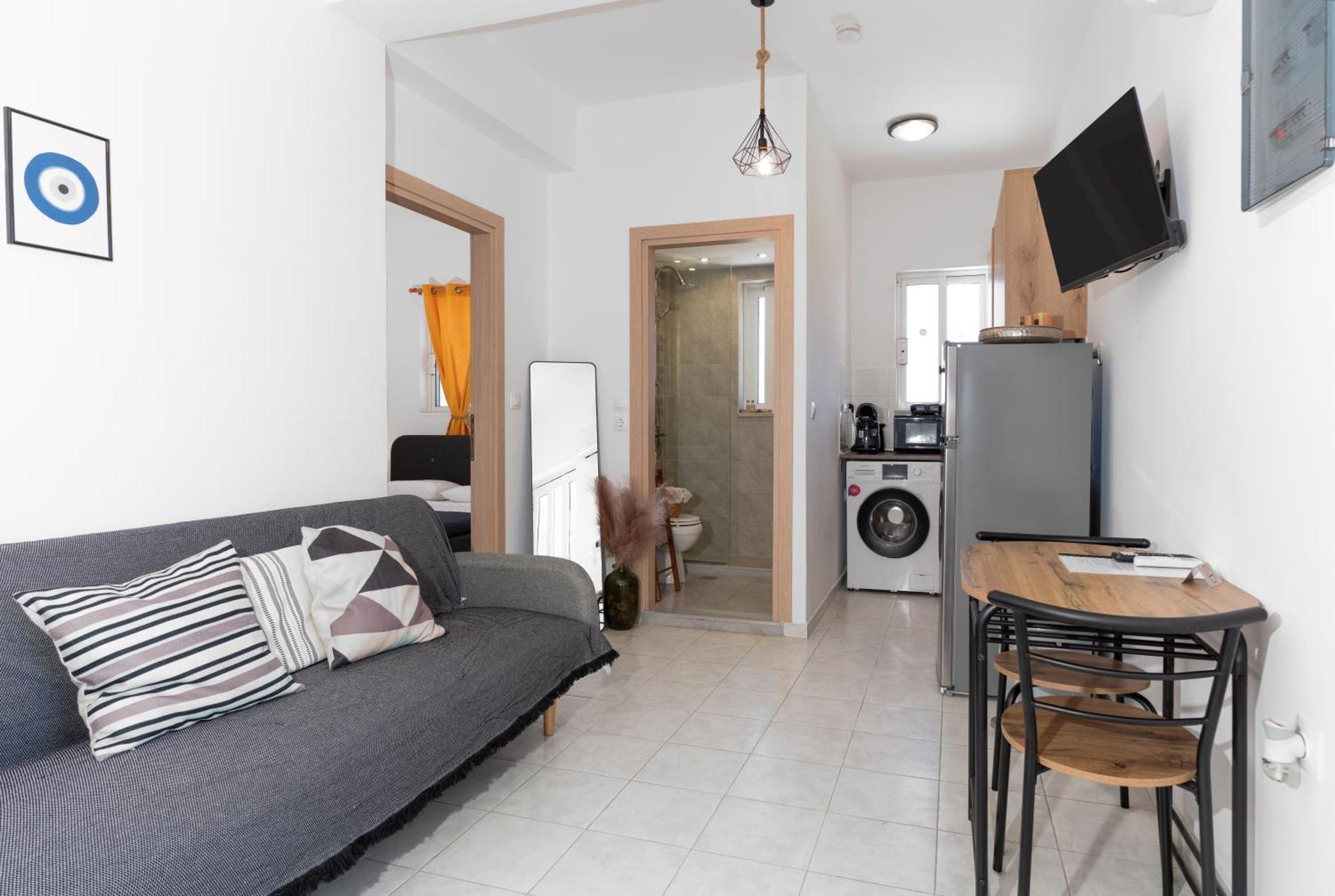 Marvinas Seaside Apartments, Gaia Apartment & Hydor Jacuzzi Apartment Kremastí Zewnętrze zdjęcie